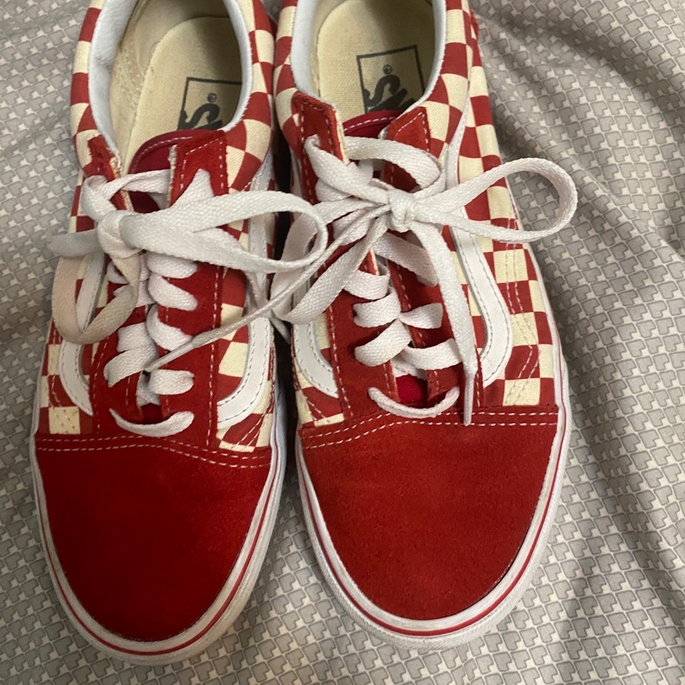 bundle of 3 vans